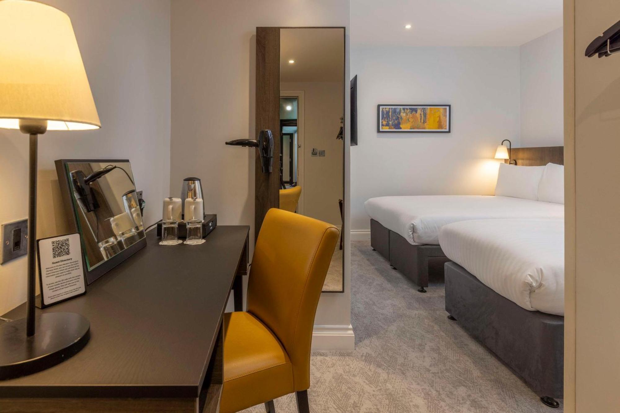 Best Western Kensington Olympia Hotel London Exterior foto